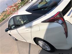 تويوتا بريوس